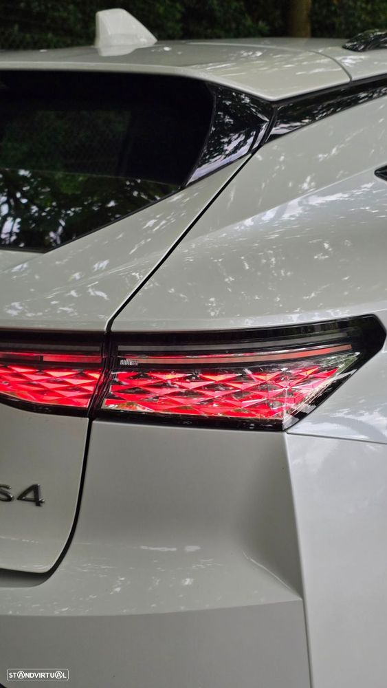 DS DS4 E-TENSE 225 CROSS TROCADERO - 24