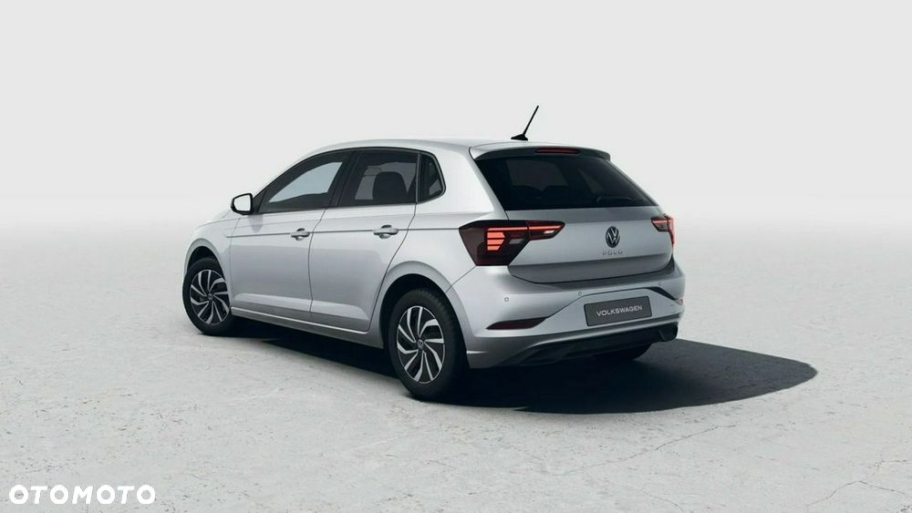 Volkswagen Polo - 5