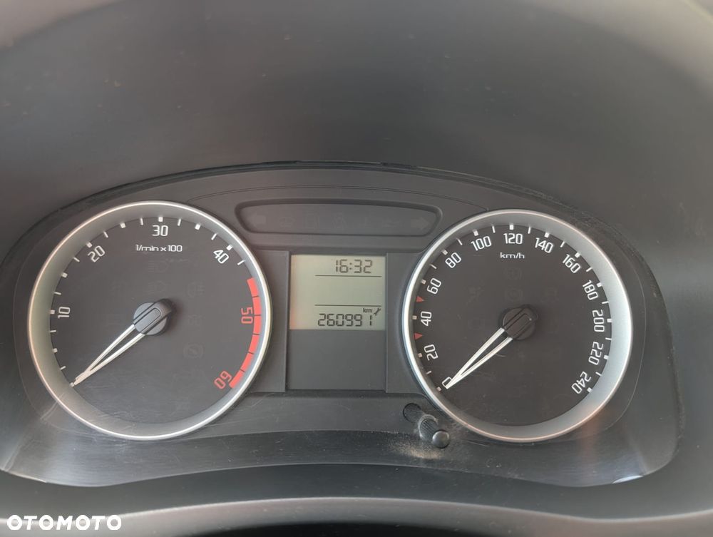 Skoda Fabia 1.4 TDI PD DPF Ambiente - 11