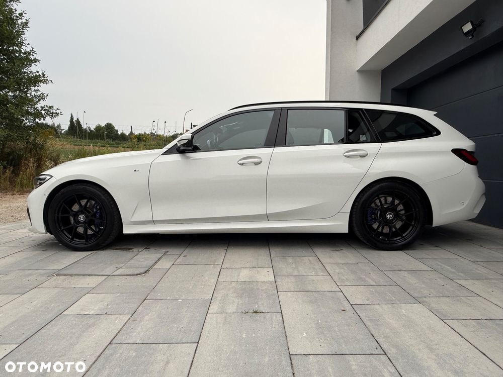 BMW Seria 3 330i xDrive M Sport sport - 4