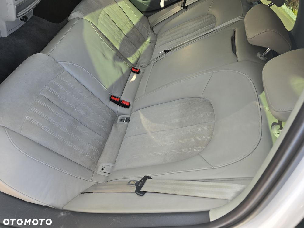 Audi A6 Avant 2.0 TDI Quattro S tronic - 7