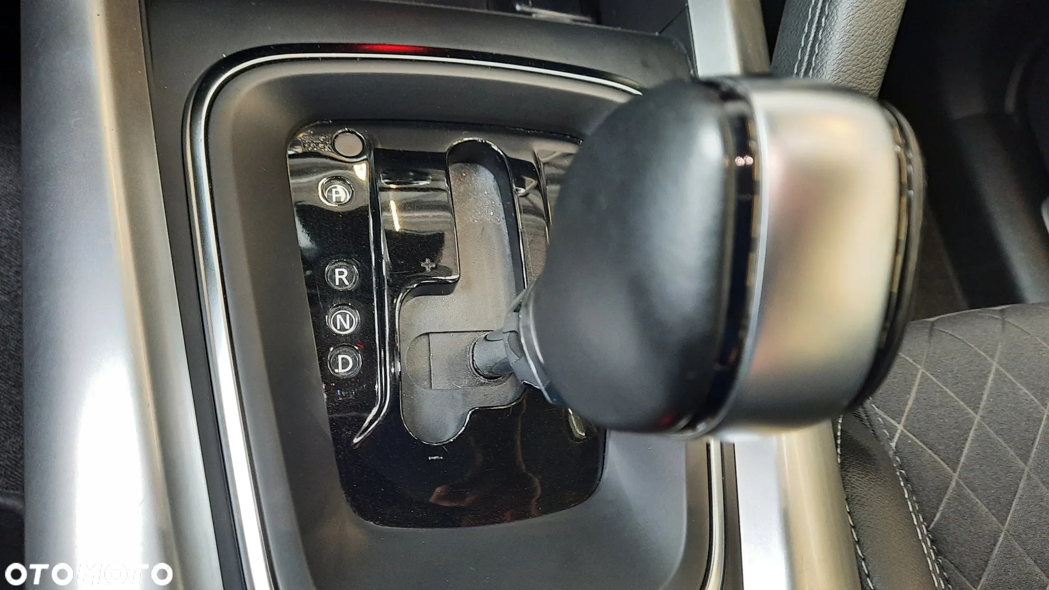 Renault Kadjar TCe 160 GPF EDC TECHNO - 22