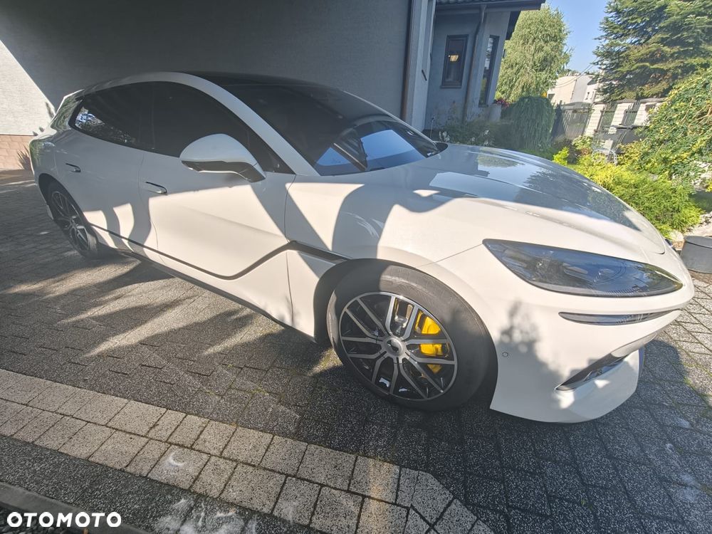 Denza Z9 GT - 7