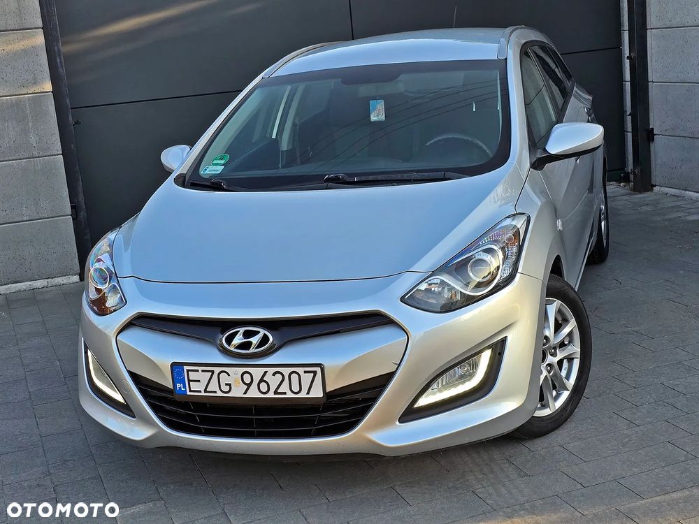Hyundai i30 1.6 Classic EU5 - 3