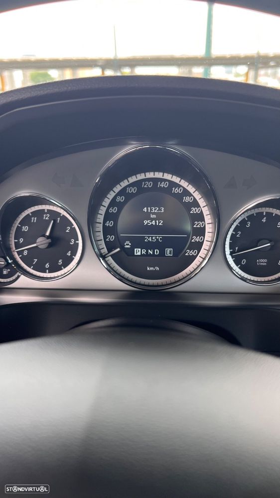 Mercedes-Benz E 250 CGi Avantgarde BE Auto - 28