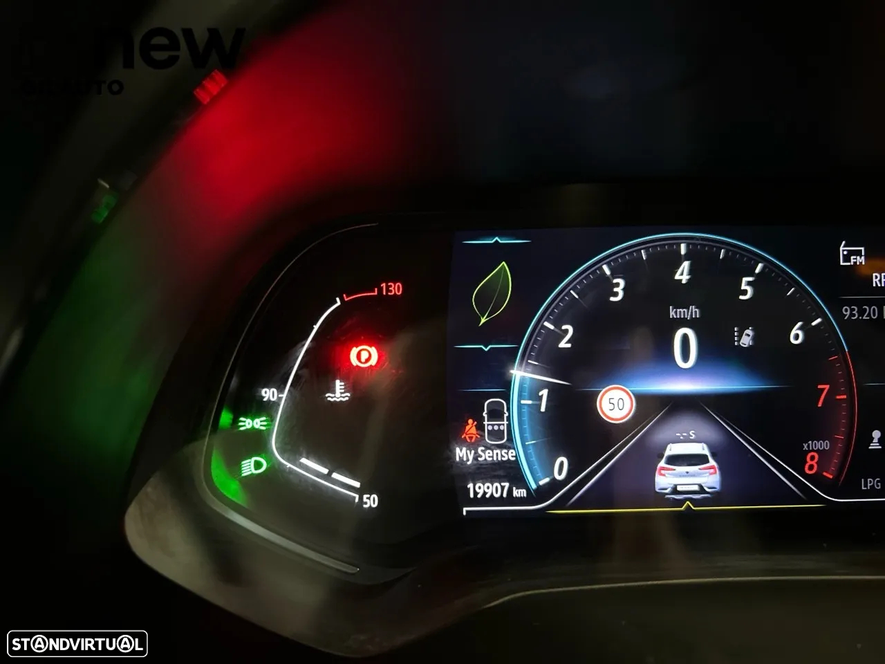 Renault Captur 1.0 TCe Techno Bi-Fuel - 12