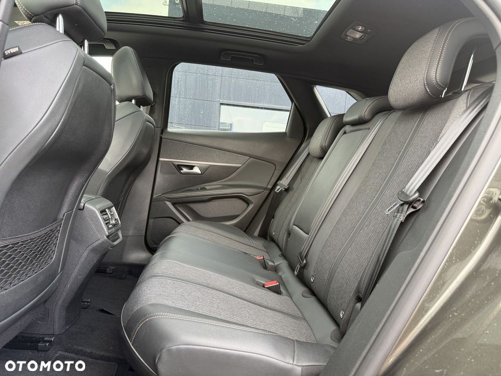 Peugeot 3008 1.2 PureTech GT S&S - 26