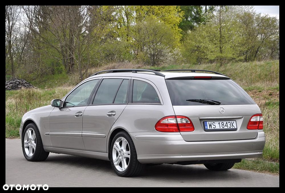 Mercedes-Benz Klasa E 500 T Avantgarde - 15