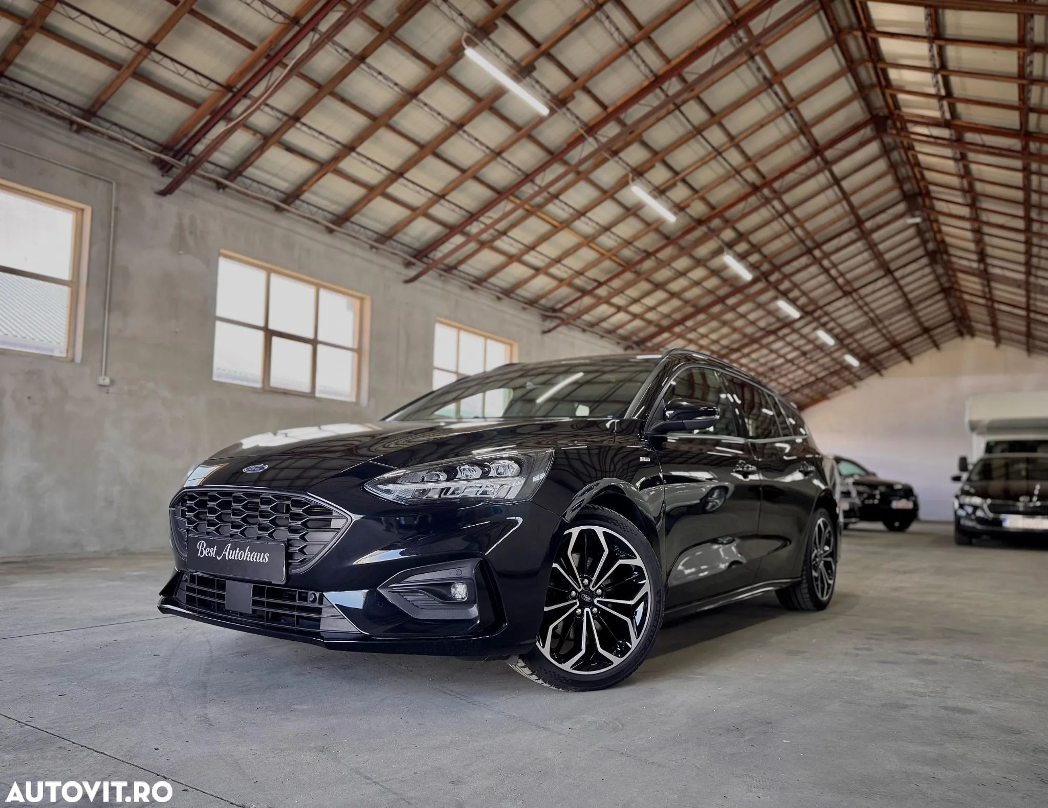 Ford Focus Turnier 2.0 EcoBlue Start-Stopp-System Aut. ST-LINE - 1