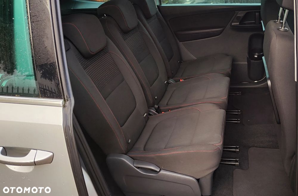 Volkswagen Sharan 2.0 TDI (BlueMotion Technology) Sound - 17