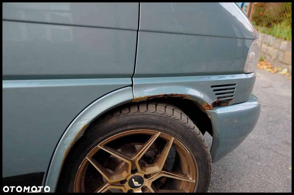 Volkswagen Multivan Standard - 29