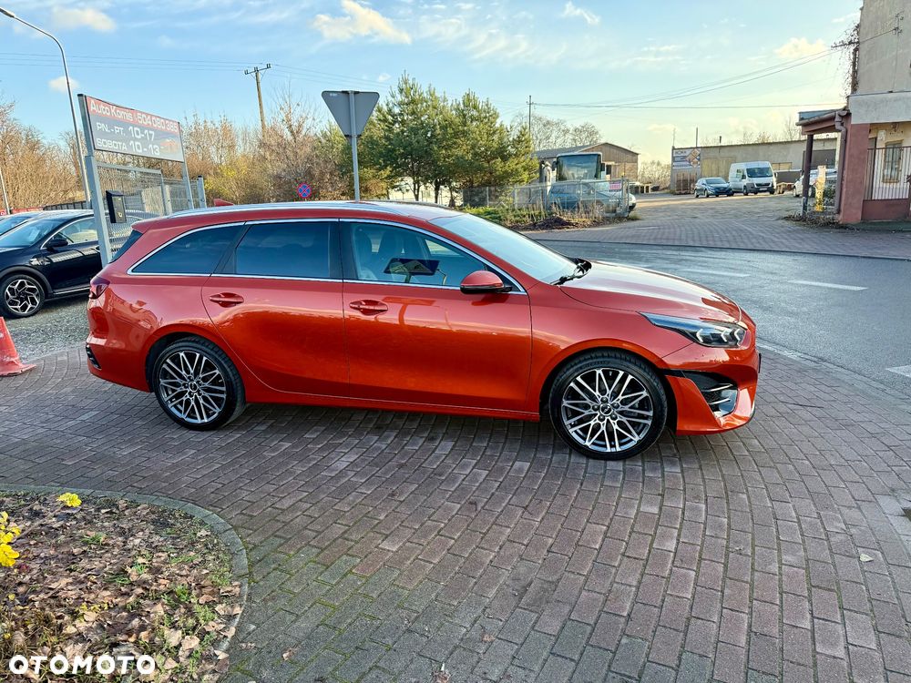 Kia Ceed 1.5 T-GDI DCT7 OPF GT Line - 31