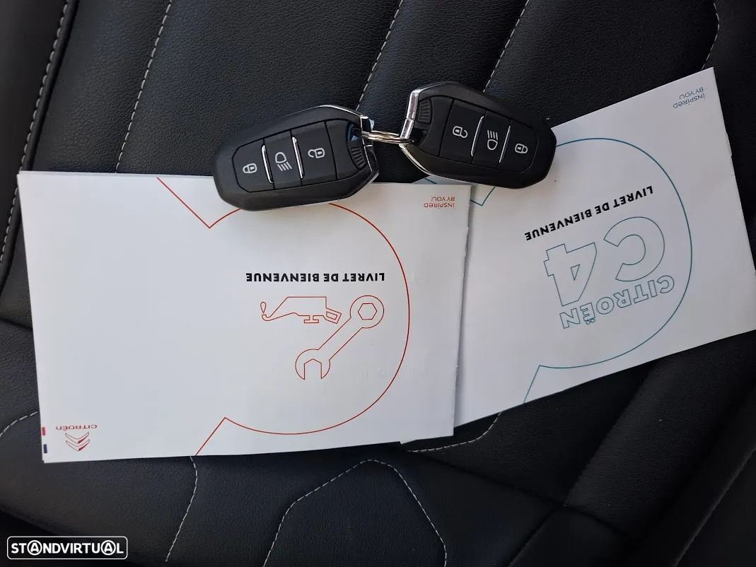 Citroën C4 PureTech 130 Stop&Start EAT8 SHINE - 59