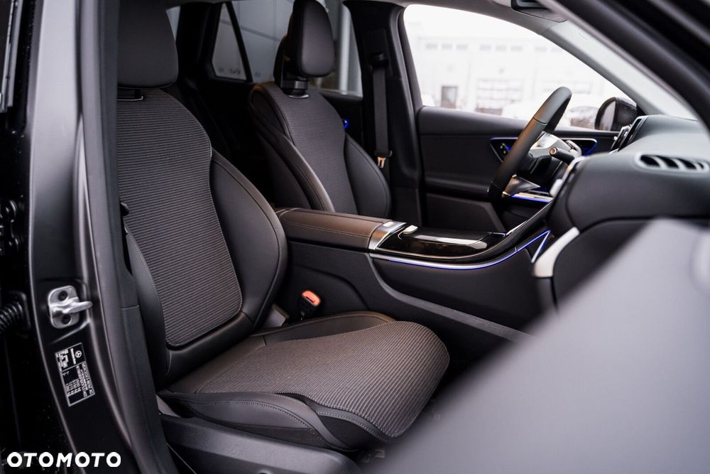 Mercedes-Benz GLC - 16