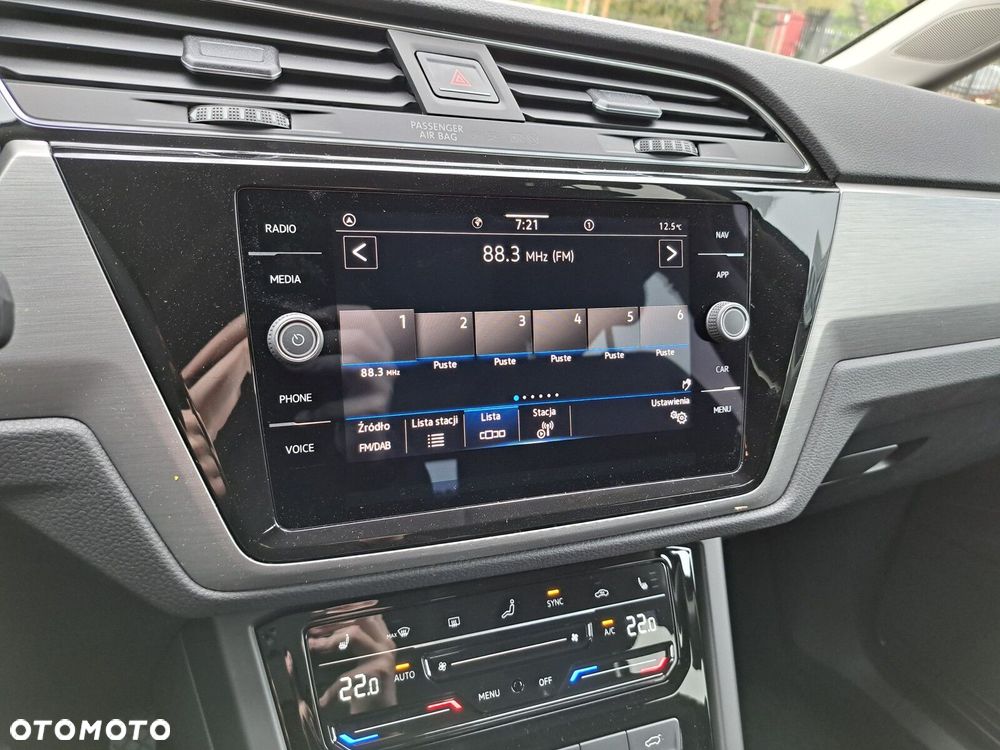 Volkswagen Touran 2.0 TDI BMT SCR Comfortline Plus - 18