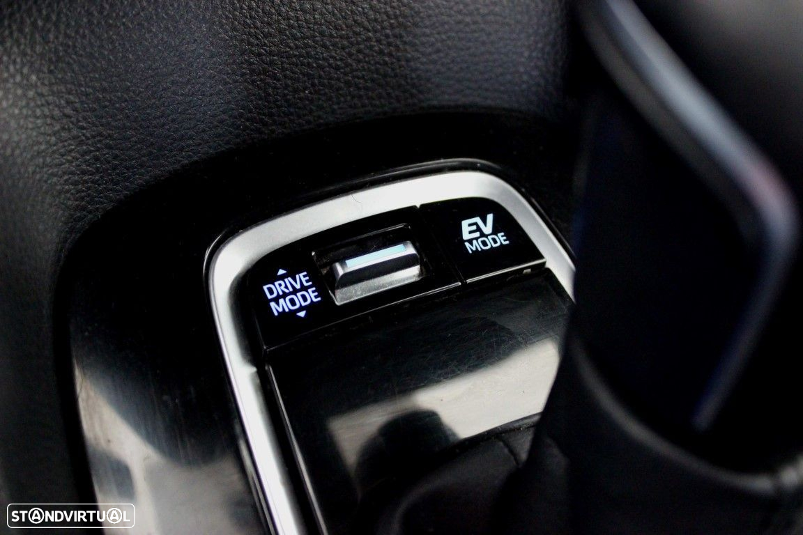 Toyota Corolla 1.8 Hybrid Comfort - 27