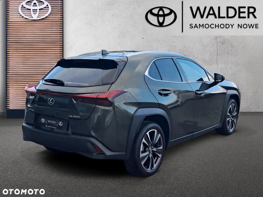 Lexus UX 300h Business - 5