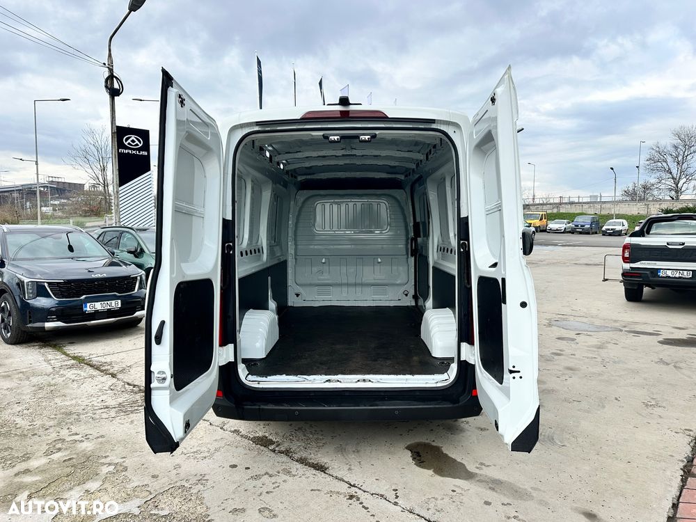 Maxus Deliver 9 - 11