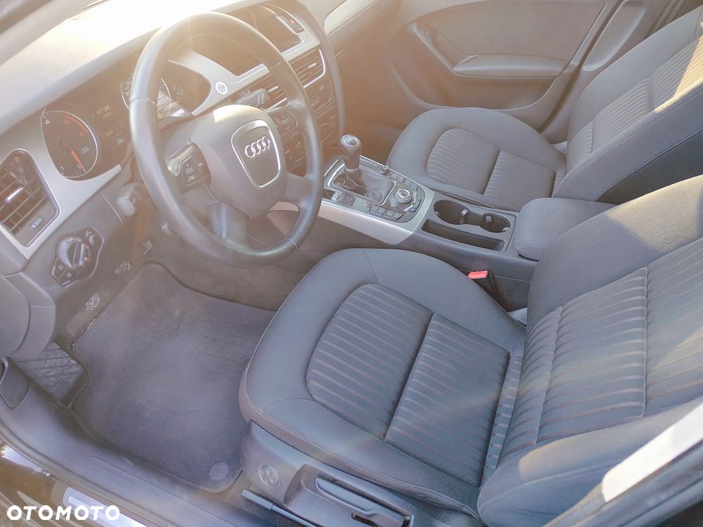 Audi A4 Avant 2.0 TDI DPF Ambition - 16