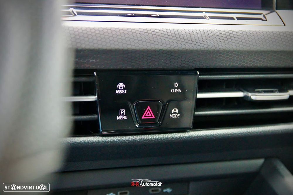 VW Golf 2.0 TSI GTI DSG Performance - 37