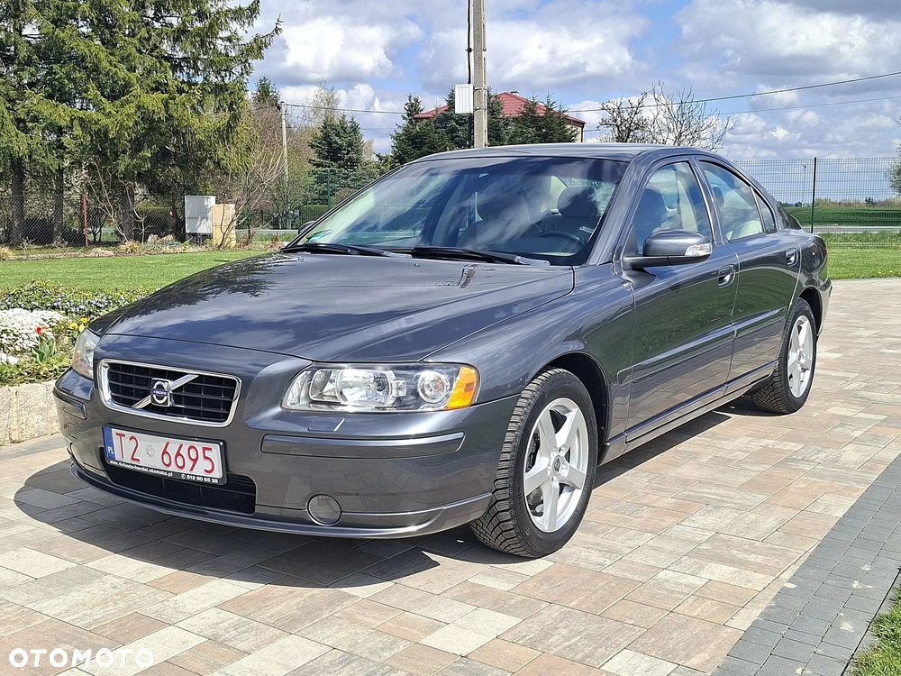 Volvo S60 - 1