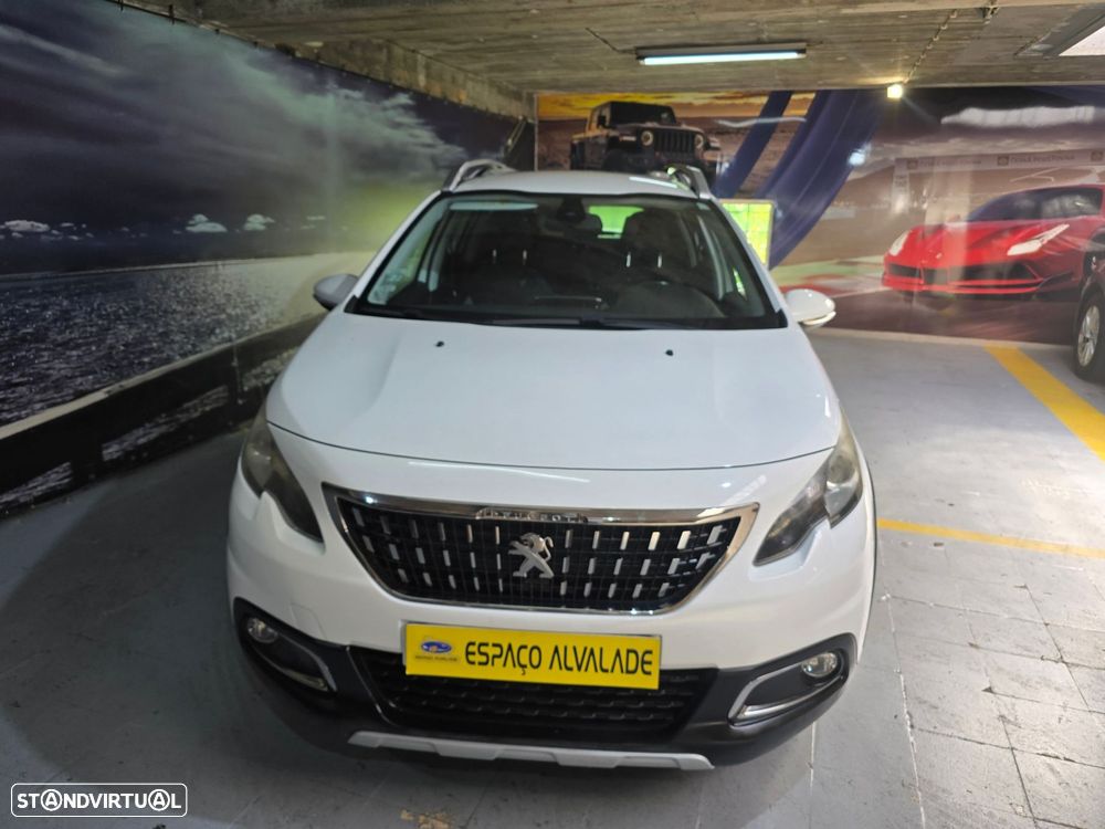 Peugeot 2008 1.2 PureTech Allure - 2
