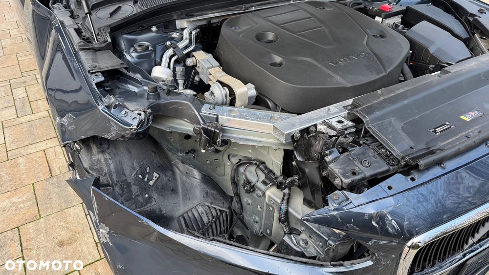 Volvo V90 D4 Geartronic - 9