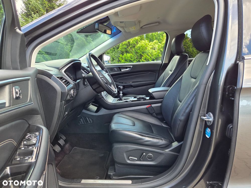 Ford Edge 2.0 TDCi 4WD Titanium - 8