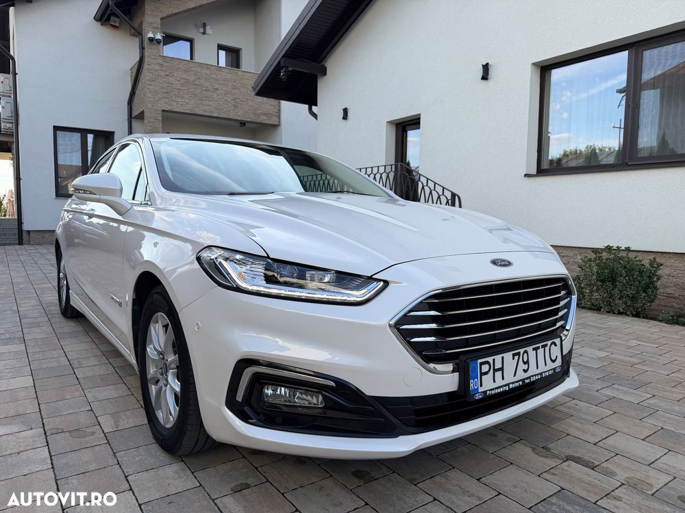 Ford Mondeo 2.0 HEV Titanium - 9
