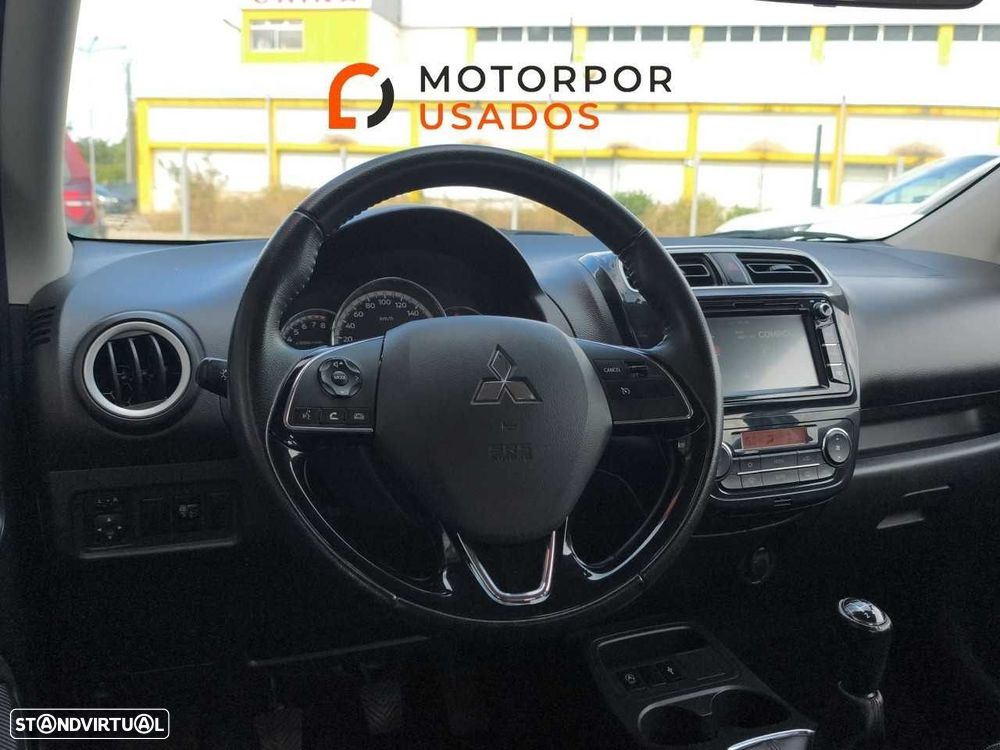 Mitsubishi Space Star 1.2 Intense Connect Edition - 10