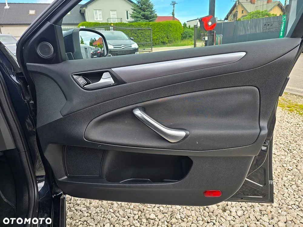 Ford Mondeo 2.2 TDCi Titanium X - 19