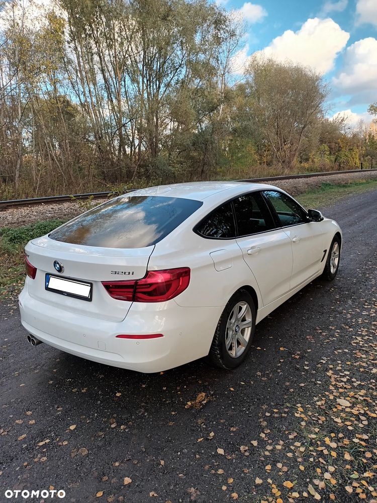 BMW 3GT - 6