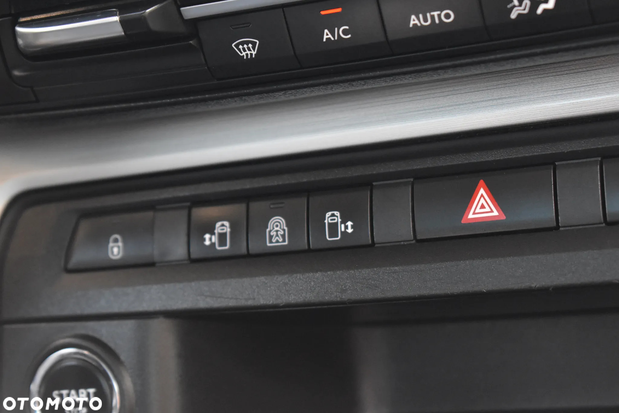 Peugeot Traveller 2.0 BlueHDi Standard Business Vip - 33