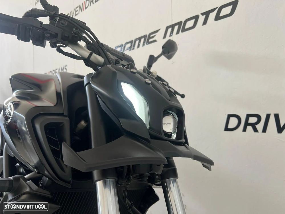 Yamaha MT-07 - 5