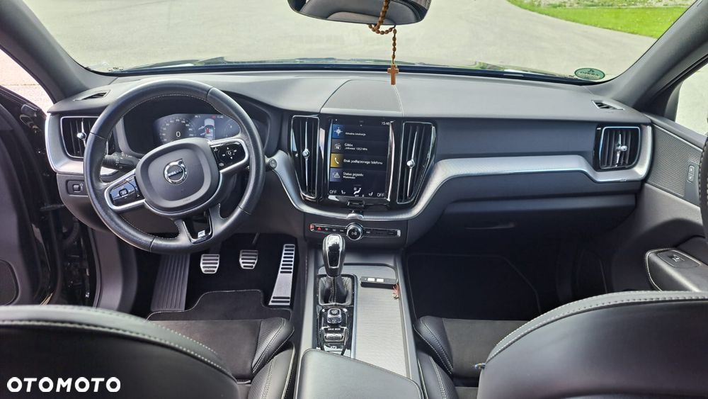 Volvo XC 60 D3 R-Design - 9