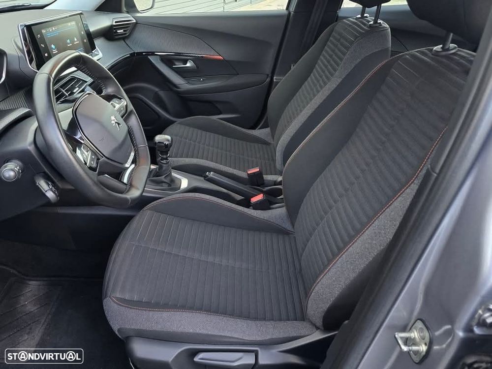 Peugeot 2008 1.2 PureTech Active Pack - 8