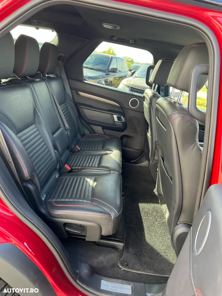 Land Rover Discovery 3.0 L TD6 HSE - 12