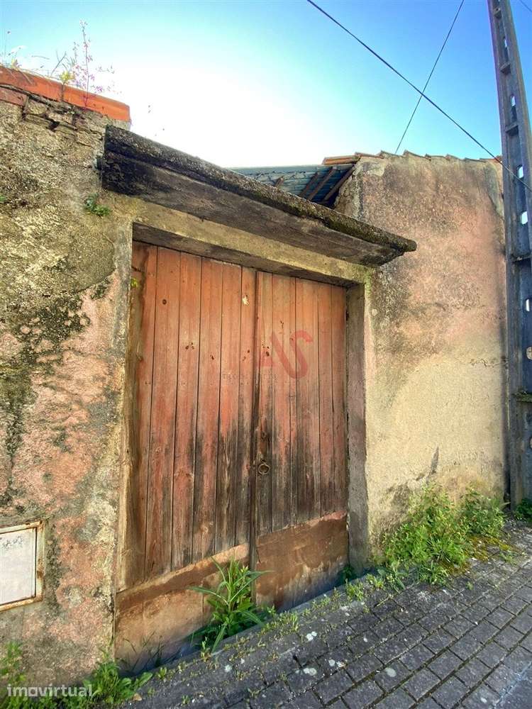 Habitação T2 + T3 para Restauro em Lorvão, Penacova | 2 Projetos Aprov - Grande imagem: 4/29