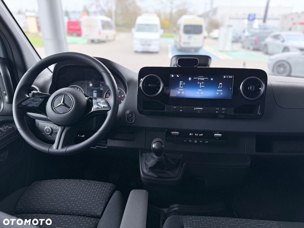 Mercedes-Benz Sprinter 317 cdi Doka 7-os. - 17