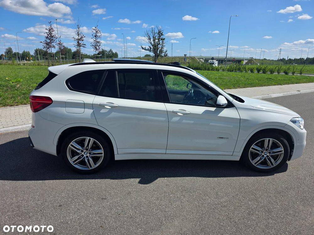 BMW X1 xDrive25i Sport Line - 5