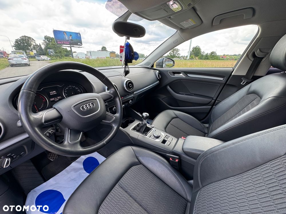Audi A3 Sportback - 13