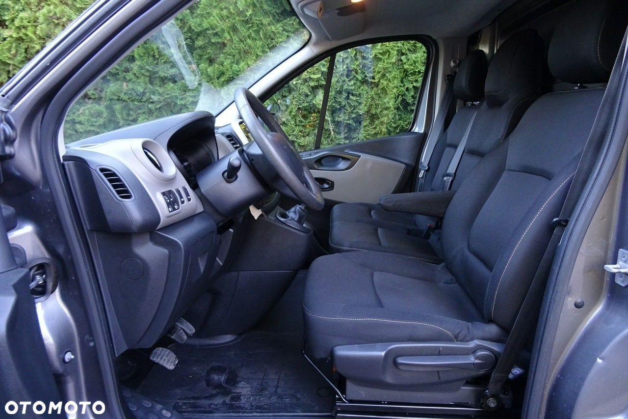 Renault Trafic 1.6 dci 125 KM L2H1 furgon hak , progi felgi sprowadzony - 15