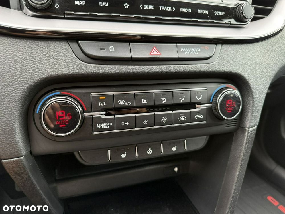 Kia Ceed 1.6 GDI PHEV L Business Line DCT - 22