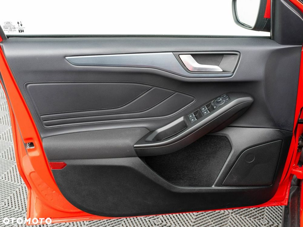 Ford Focus - 11