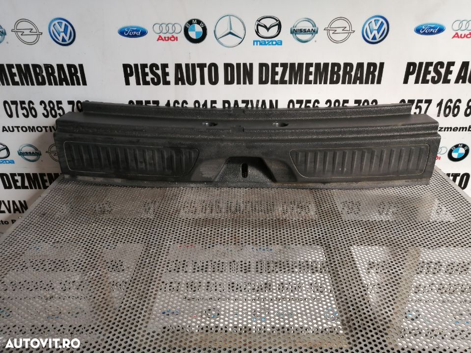 Ornament Portbagaj Fusta Spate Mercedes B Class W246 An 2011 2018 - 1