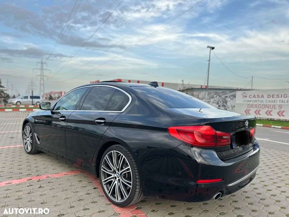 BMW Seria 5 530d xDrive AT - 2
