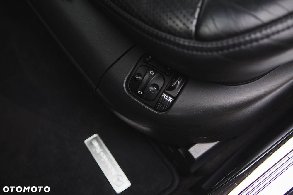 Mercedes-Benz CL 55 AMG - 23