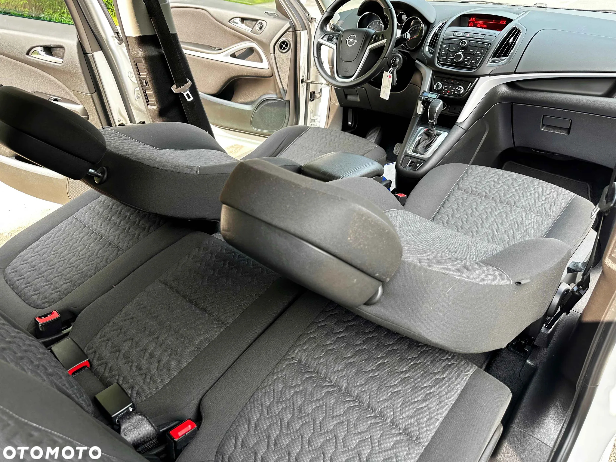 Opel Zafira 1.4 Turbo Automatik Business Edition - 17