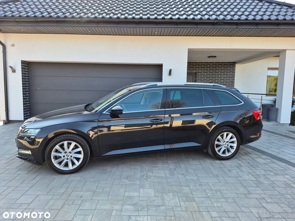 Skoda Superb 2.0 TDI SCR 4x4 Style DSG - 29