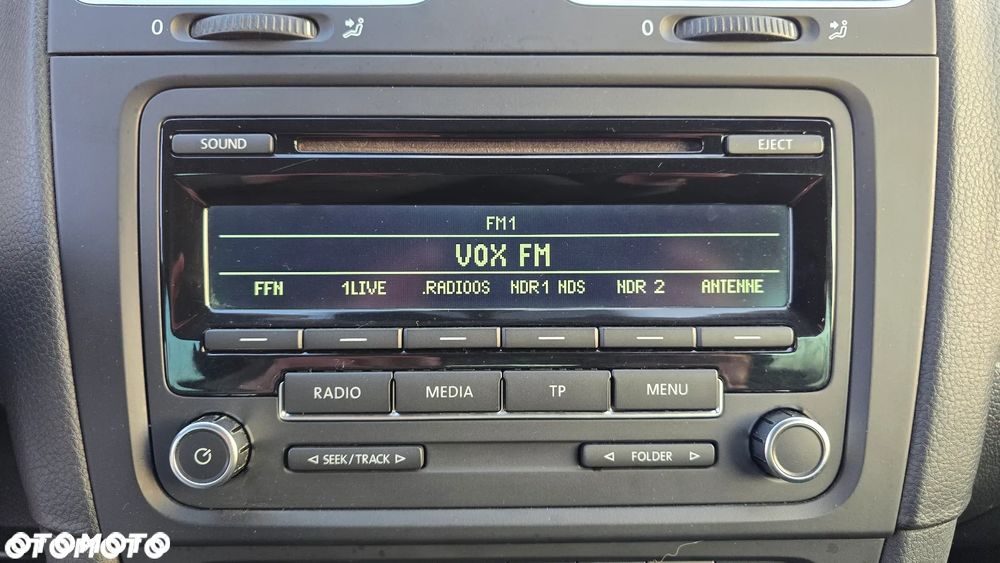 Volkswagen Golf - 17